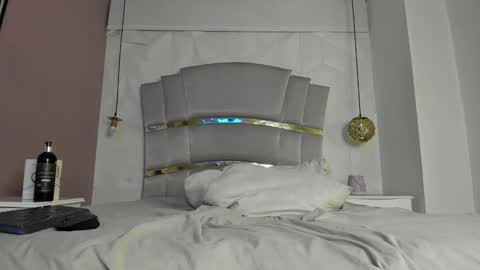 Andrew online show from 01/04/25, 01:31