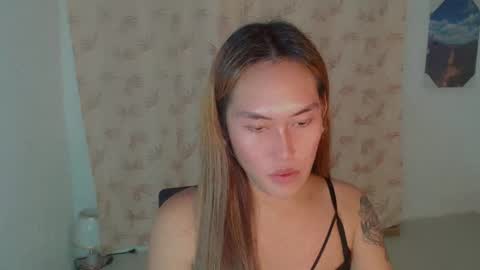 Pearl  online show from 12/05/24, 10:44