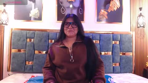 Angela  online show from 05/01/26, 11:26