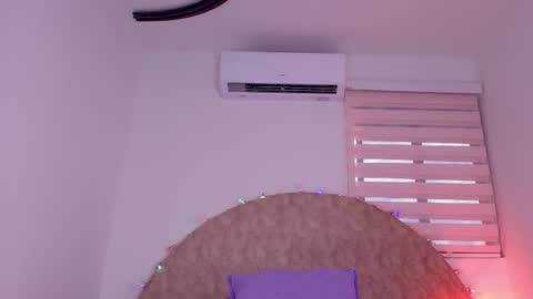 Any online show from 12/02/25, 07:20