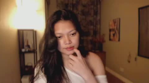 annie . online show from 06/04/26, 04:57