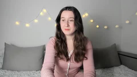 Anna online show from 12/18/25, 07:42