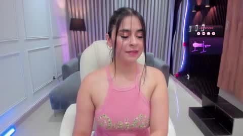 Ana online show from 02/19/25, 07:27