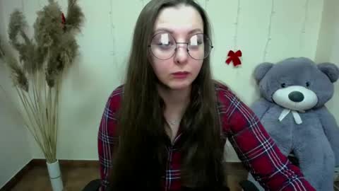 Snapshot of _annabelle_lee chatting on 12/28/24, 06:49 Anna online show from 12/28/24, 06:49