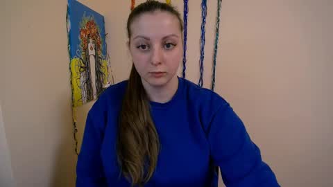 Snapshot of _annabelle_lee chatting on 01/08/25, 02:03 Anna online show from 01/08/25, 02:03