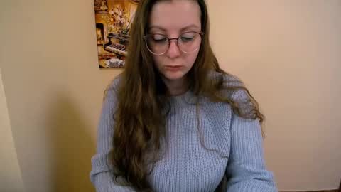 Snapshot of _annabelle_lee chatting on 02/14/25, 11:42 Anna online show from 02/14/25, 11:42