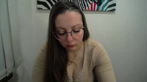 Snapshot of _annabelle_lee chatting on 12/17/25, 07:03 Anna online show from 12/17/25, 07:03