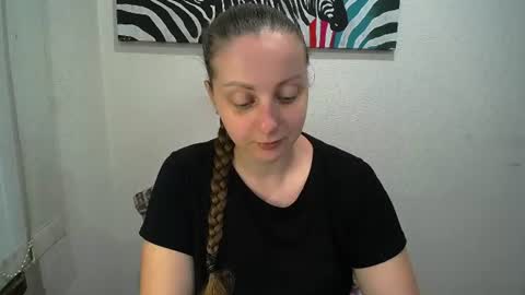 Snapshot of _annabelle_lee chatting on 06/25/26, 06:18 Anna online show from 06/25/26, 06:18