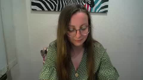 Snapshot of _annabelle_lee chatting on 06/29/26, 10:15 Anna online show from 06/29/26, 10:15