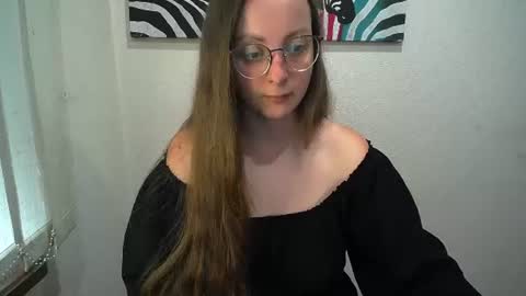 Snapshot of _annabelle_lee chatting on 07/31/26, 06:46 Anna online show from 07/31/26, 06:46