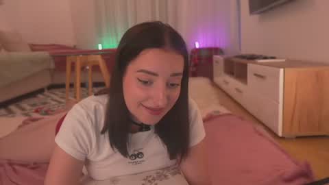 Snapshot of _annieone chatting on 07/12/26, 12:07 Anna online show from 07/12/26, 12:07