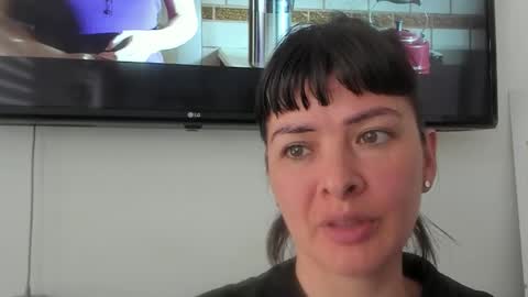 antonia online show from 02/08/26, 09:51