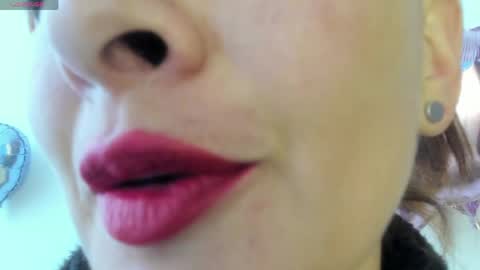 Snapshot of _antomouth_paradise chatting on 05/21/26, 01:18 antonia online show from 05/21/26, 01:18