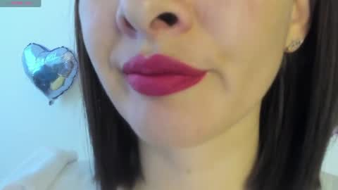 Snapshot of _antomouth_paradise chatting on 06/18/26, 03:49 antonia online show from 06/18/26, 03:49