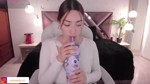 antonnela online show from 12/04/25, 04:05