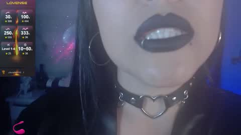 Snapshot of _any_ducan_ chatting on 03/26/26, 03:23 Angie online show from 03/26/26, 03:23