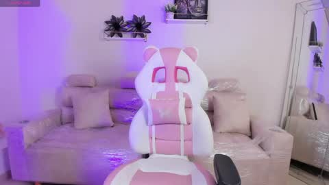    online show from 04/24/26, 12:18