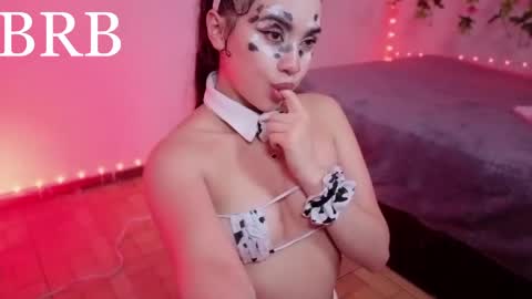 Snapshot of _ariiaa_ chatting on 05/26/26, 01:12 Aria online show from 05/26/26, 01:12