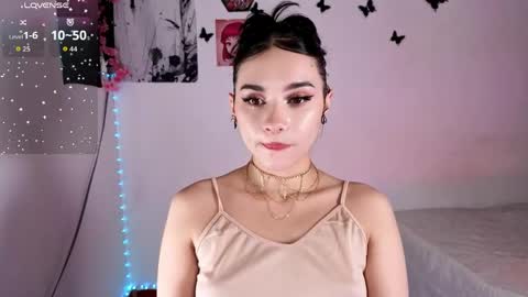 Snapshot of _ariiaa_ chatting on 06/06/26, 11:31 Aria online show from 06/06/26, 11:31