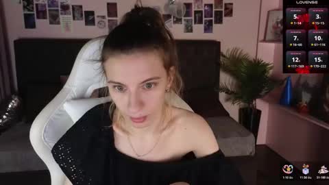 _ash_leyy_ online show from 02/16/26, 01:24