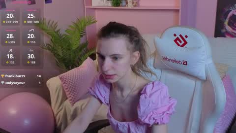 Snapshot of _ash_leyy_ chatting on 05/24/26, 01:32 _ash_leyy_ online show from 05/24/26, 01:32