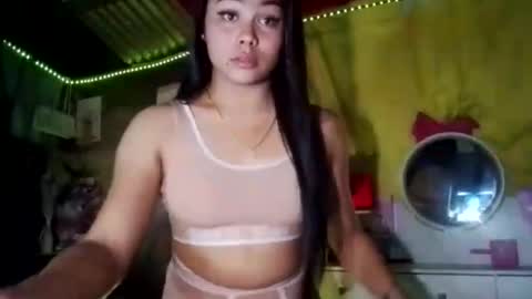 _asianslutyymikha_ online show from 04/04/26, 10:57