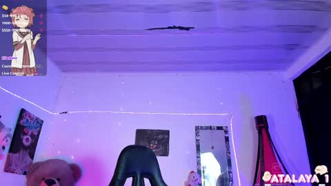 independent model atalaya online show from 04/17/26, 11:57