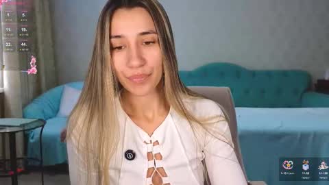 _aura_18 online show from 03/11/26, 04:18