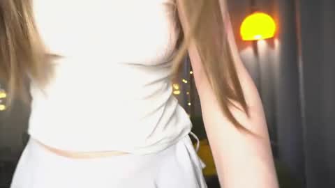 _aurora_lane online show from 07/12/26, 12:29