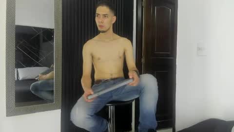 _axel_09 online show from 04/19/26, 04:01