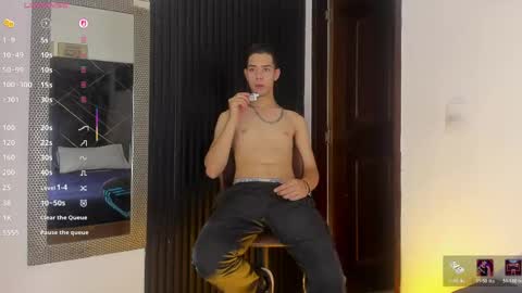 _axel_09 online show from 05/15/26, 04:41