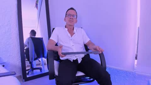 _axelking_ online show from 03/05/26, 11:39