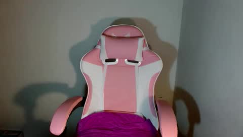 Snapshot of _ayesha19 chatting on 01/06/26, 06:28 yesha3 online show from 01/06/26, 06:28