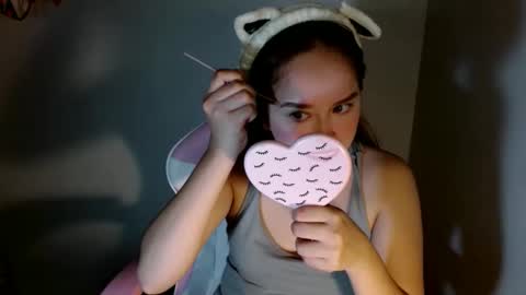 Snapshot of _ayesha19 chatting on 01/07/26, 02:47 yesha3 online show from 01/07/26, 02:47