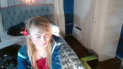 Snapshot of _azalea_65 chatting on 09/12/25, 01:49 _azalea_65 online show from 09/12/25, 01:49