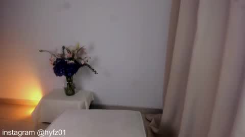 Snapshot of _azul17 chatting on 12/13/24, 11:06 hell y online show from 12/13/24, 11:06