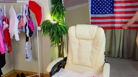 Snapshot of _b00bss_ chatting on 07/02/26, 03:56 Jess online show from 07/02/26, 03:56