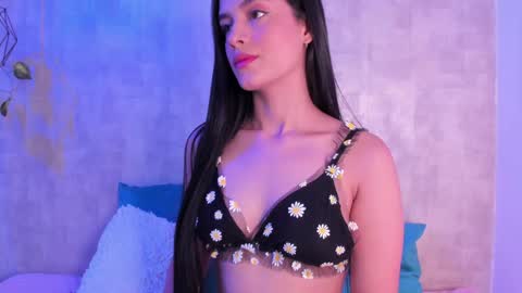 Snapshot of _bihanca chatting on 12/11/24, 01:39  Bihanca online show from 12/11/24, 01:39