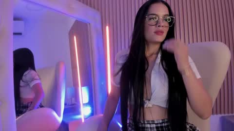 Snapshot of _bihanca chatting on 02/04/25, 10:13  Bihanca online show from 02/04/25, 10:13