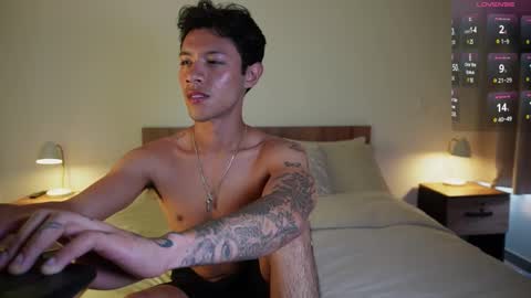 Snapshot of _billy_j chatting on 02/25/25, 03:16 BILLY online show from 02/25/25, 03:16