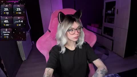 Olivia Subscribe to my Fansly -   online show from 02/12/26, 11:22