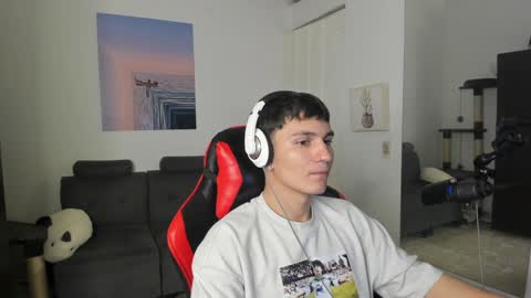 B L A K E online show from 12/24/24, 07:17