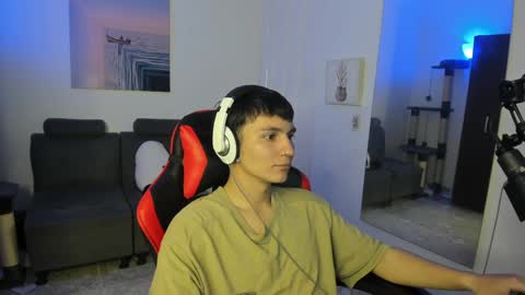 B L A K E online show from 12/31/24, 02:51