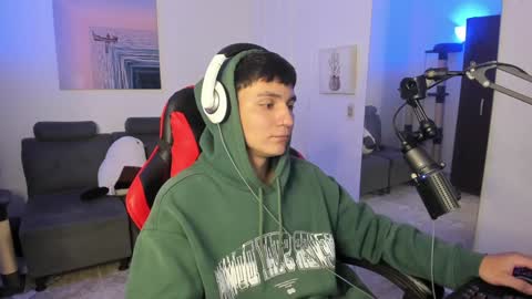 B L A K E online show from 01/01/25, 06:05