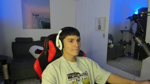 B L A K E online show from 01/05/25, 08:43