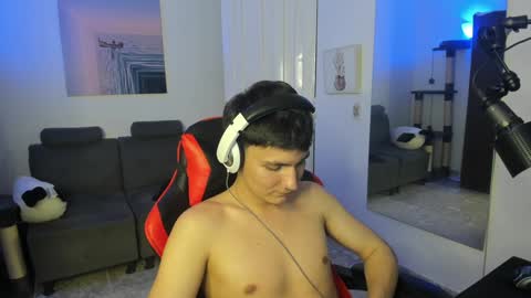 B L A K E online show from 01/12/25, 06:06