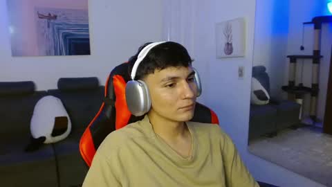 B L A K E online show from 02/12/25, 08:06