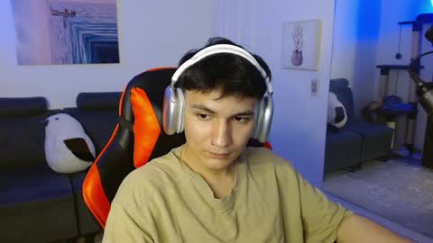 B L A K E online show from 02/15/25, 09:38