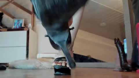 Brenda online show from 02/25/25, 04:10