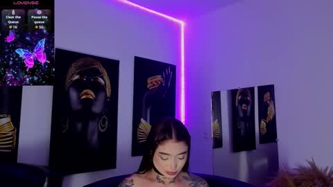 Brenna online show from 02/06/26, 09:29